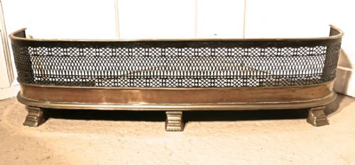 fig 2. Georgian Brass and Iron Club Fender 