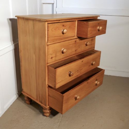 fig 2. A Large Victorian Pine Chest of Drawers