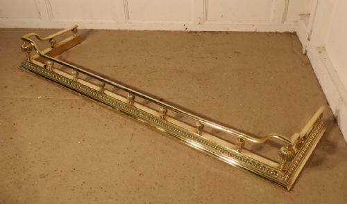 Large Victorian Decorative Brass Fender
