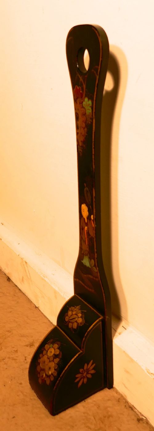 fig 3. Black and Gold Lacquer Chinoiserie Door Stop
