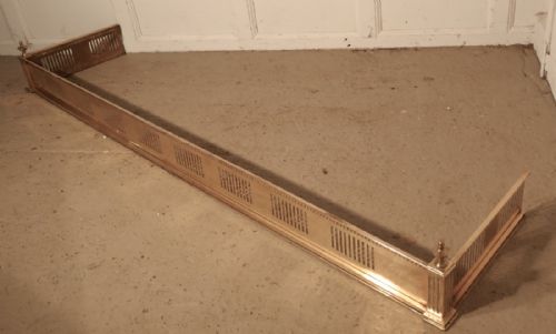 fig 2. Long Victorian Pierced Brass Fender
