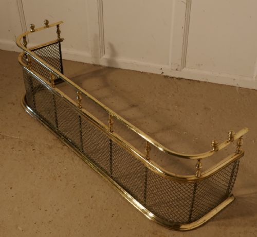fig 1. A Large Victorian Brass Nursery Fender