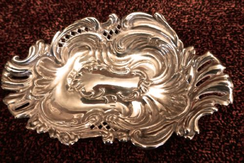 fig 1. A Pair of Solid Silver Art Nouveau Sweet Dishes by Mappin Brothers, 1897