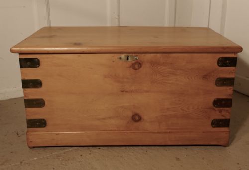 fig 1. Victorian Pine Blanket Box