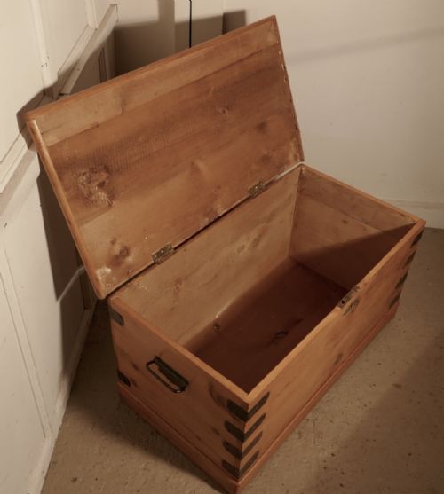 fig 3. Victorian Pine Blanket Box