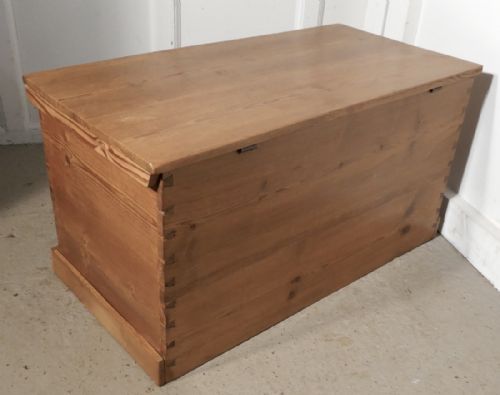 fig 1. Victorian Pine Blanket Box