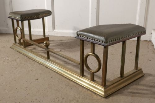 fig 1. Dainty Brass and Leather Club Fender