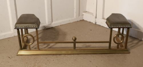 fig 4. Dainty Brass and Leather Club Fender