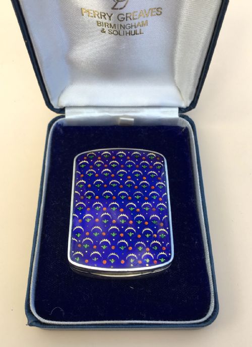 fig 4. Lovely Solid Austrian Silver Enamel Compact Case