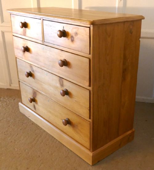 fig 1. Large Heavy Quality Victorian Pine Chest of Drawers