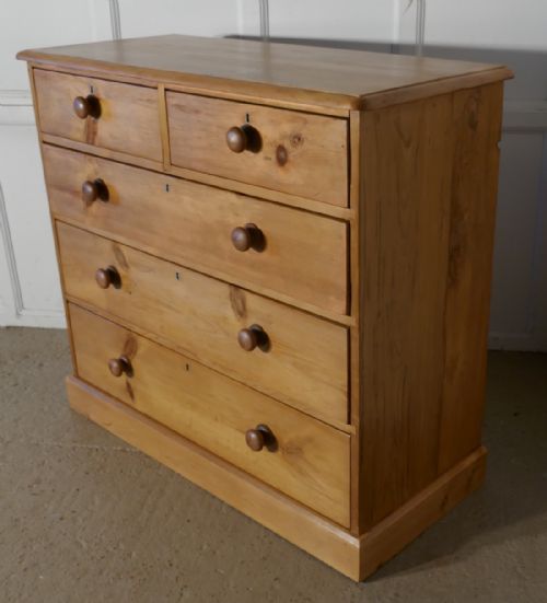 fig 3. Large Heavy Quality Victorian Pine Chest of Drawers