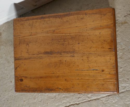 fig 2. Small Pine Table Top Deed Box