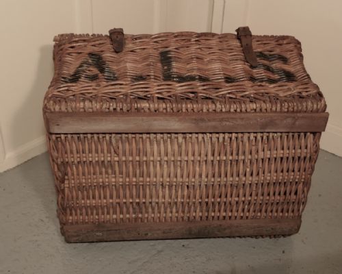 fig 1. A Large Victorian Wicker Linen Basket or Hamper