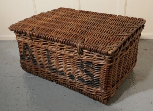 fig 2. A Large Victorian Wicker Linen Basket or Hamper
