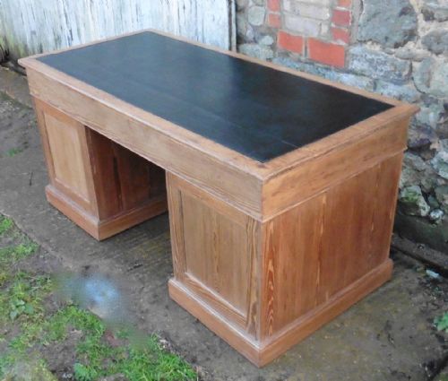 fig 2. A Very Large Victorian Pitch Pine Desk, by Heals