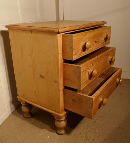 fig 1. A Very Small Victorian Stripped Pine Chest of Drawers