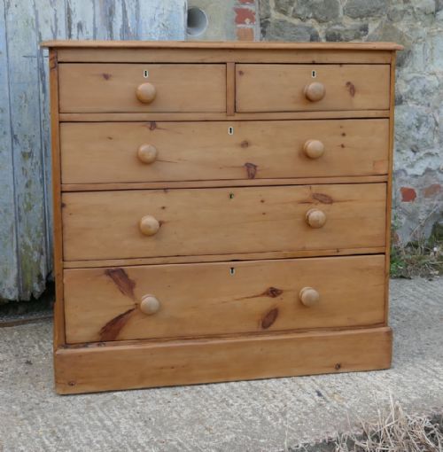 Large Victorian Stripped Pine Chest of Drawers, 1890