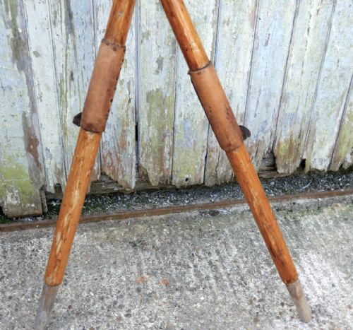 fig 1. A Pair of Long Thames Sculling Oars