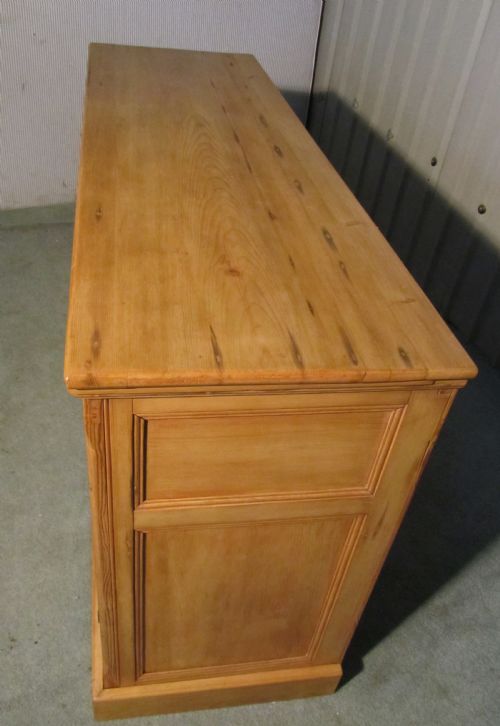 fig 2. A Large Country Pine Sideboard Dresser