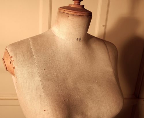 fig 1. A Charming French Mannequin, English Size 14