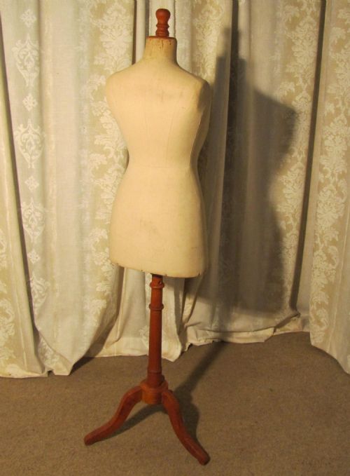 fig 1. Elegant Linen Mannequin, Taylor’s Dummy 