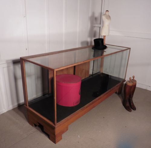 fig 4. Vintage Art Deco Haberdashery Shop Counter, Shop Display
