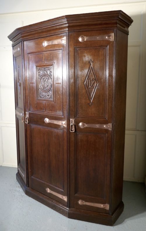 fig 4. Rare Progressive Furniture Arts & Crafts Oak Wardrobe, by Gillow for Liberty,  