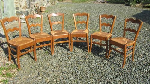 Set of 6 French Elm and Rush Kitchen Chairs