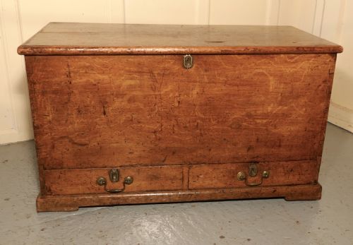 fig 5. Georgian Golden Oak Finish 2 Drawer Mule Chest