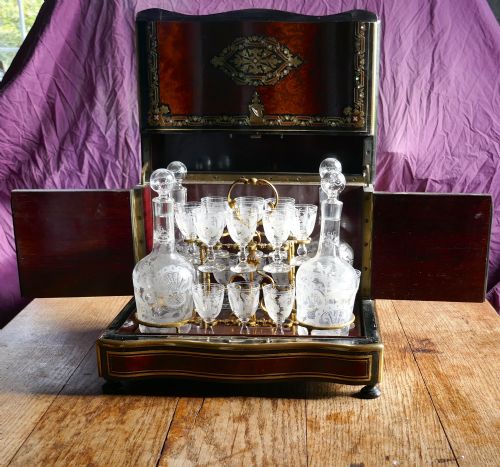 fig 1. Inlaid Cave de Liqueur by Maison Alphonse Giroux, Circa 1830