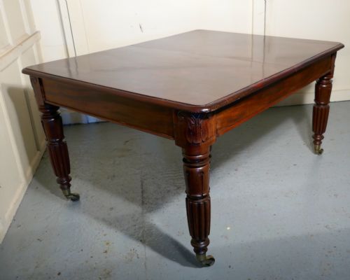 fig 3. 10ft Long William VI Mahogany Extending Dining Table, seats 16 Diners