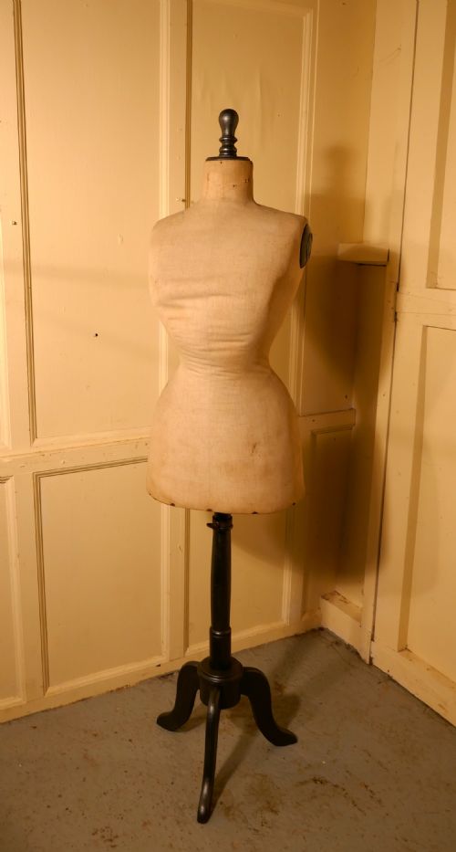 fig 3. A Vintage French Mannequin