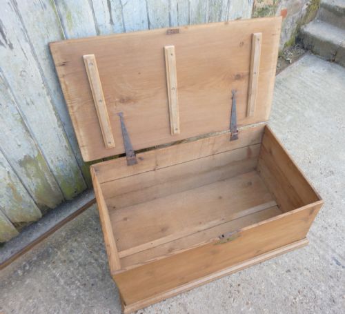 fig 1. Victorian Pine Blanket Box