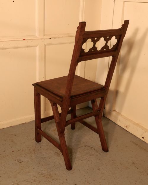 fig 2. Arts and Crafts Hall Chair