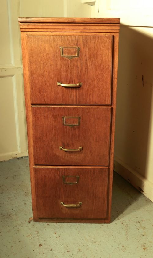 fig 1. Edwardian 3 Drawer Oak Filing Cabinet