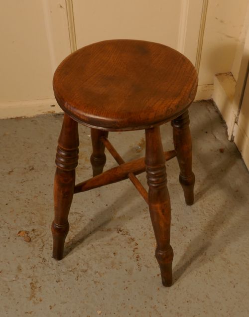fig 2. A Victorian Elm Farmhouse Kitchen Stool