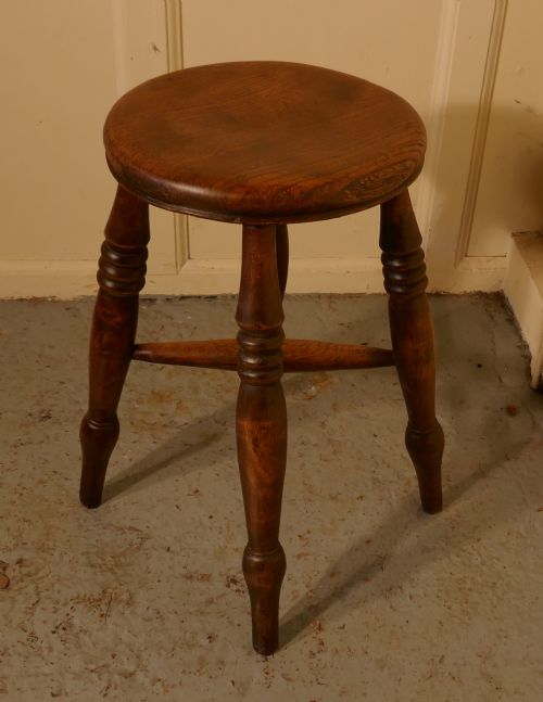 fig 3. A Victorian Elm Farmhouse Kitchen Stool