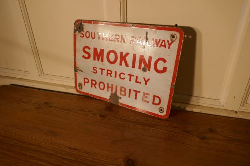 fig 2. Southern Railway No Smoking Enamel Sign