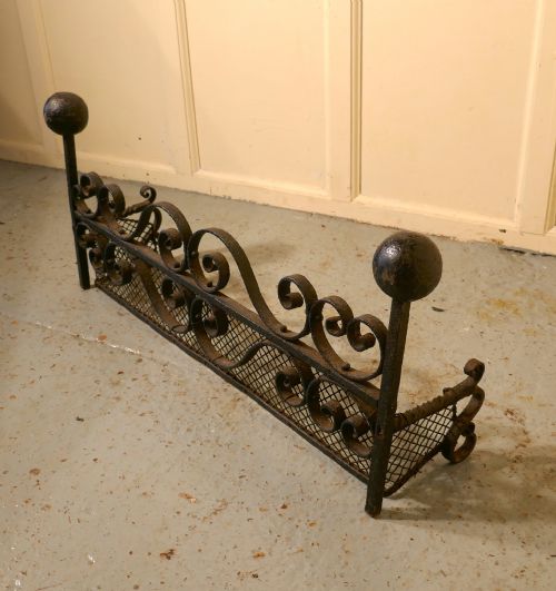 fig 1. Unusual Victorian  Cast and Wrought Iron Fender
