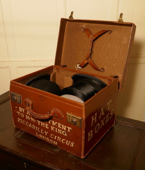 fig 3. Salesman’s Sample EdwardianLeather Hat Box and 3 Hats, Drew and Sons Trunk Makers