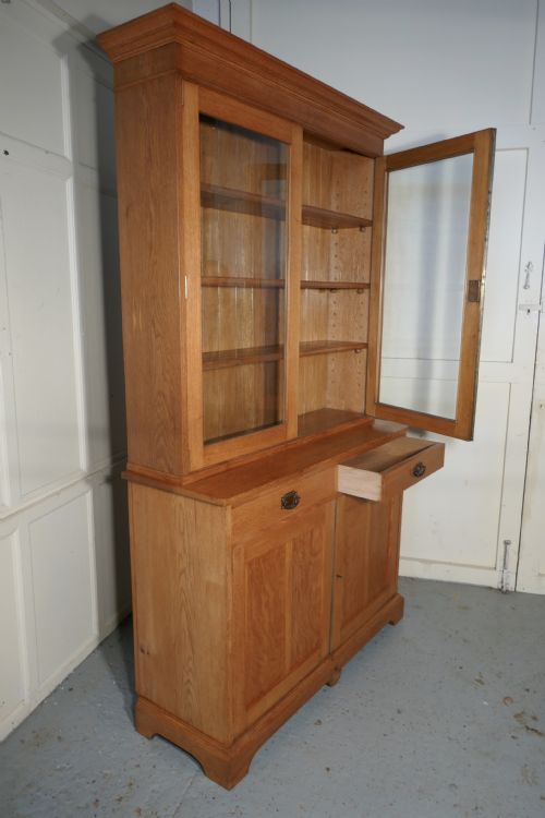 fig 2. Arts and Crafts Golden Oak Bookcase by Heals 