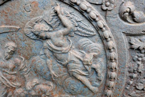 fig 4. Large Heavy 17th Century Louis XIV French Cast Iron Fire Back