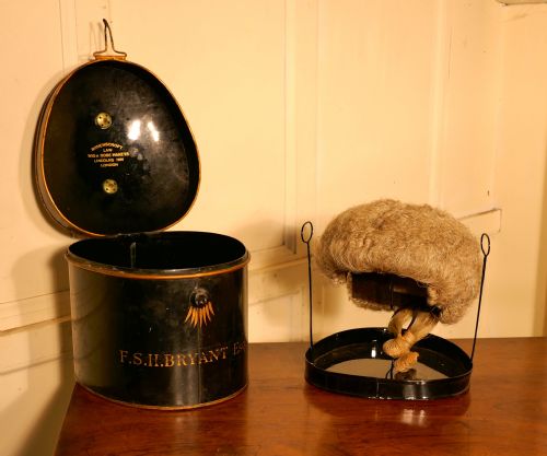 fig 4. English Barrister's Bench Wig in Original Tole Box with Riser by Ravenscroft Law