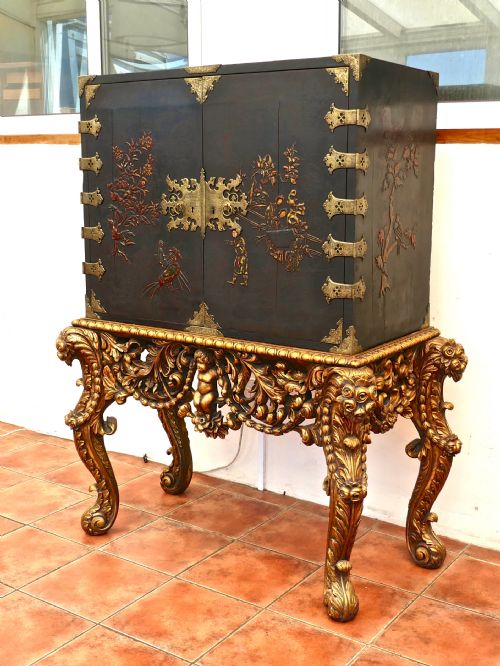 fig 3. 18th Century Japanned Collectors Cabinet on Stand, Clive of India