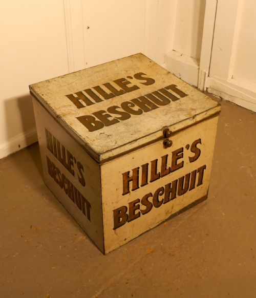 Very Large Art Deco “Hille’s Beschuit” Grocers Biscuit Tin
