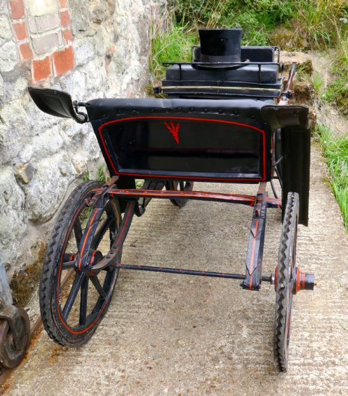 fig 2. A Child Size Edwardian Dog Cart, Tiny Pony Trap, Rally Cart