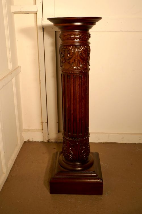 fig 1. A Pair of 18th Century Carved Solid Mahogany Pedestals