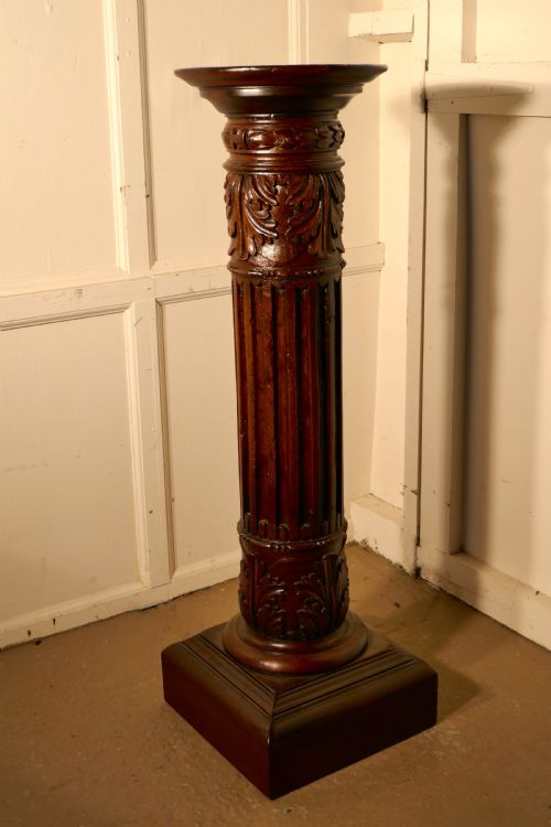 fig 2. A Pair of 18th Century Carved Solid Mahogany Pedestals