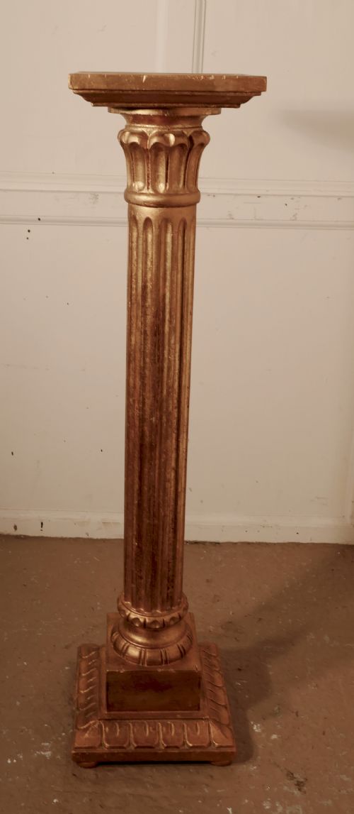 19th Century Italian Carved Gilt Wood Column Display Pedestal