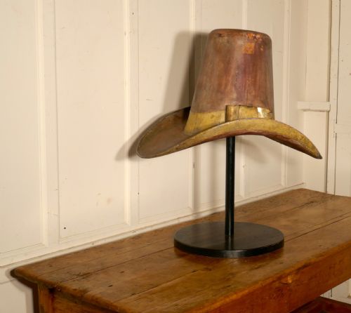 19th Century Giant American 10 Gallon Hat Original Shop Metal Trade Sign